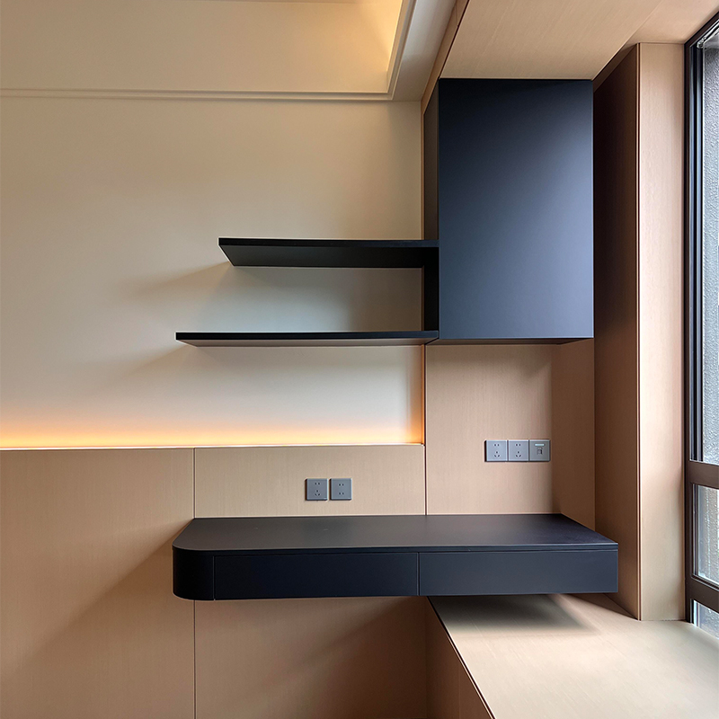 Bay Window Cabinet