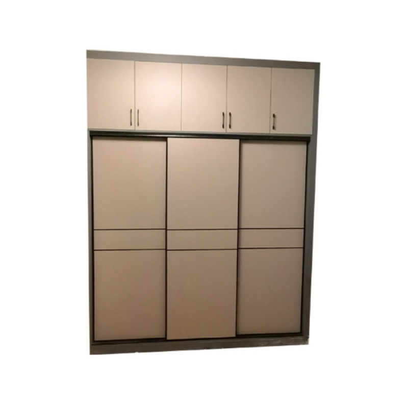 Customizable Wardrobe